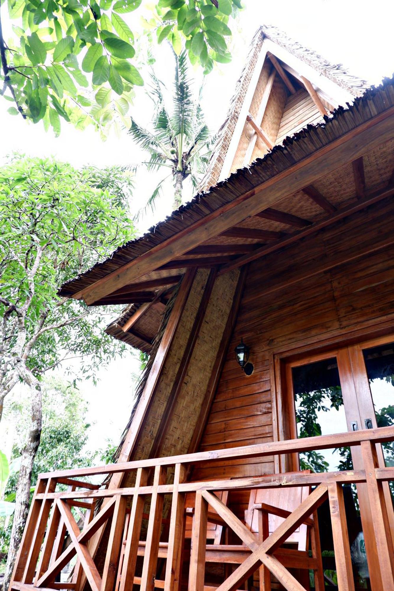 Aum Resort Pulukan Exterior foto